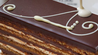 CHOCOLAT HIGH TEA